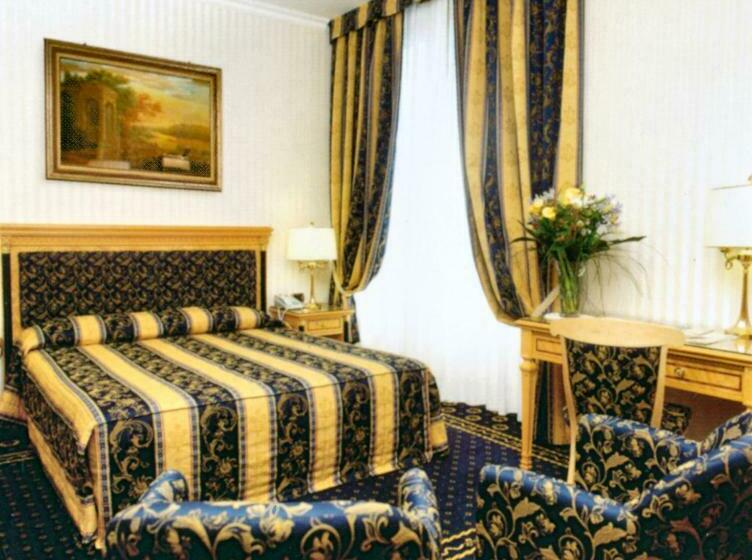 标准单人间, Andreola Central