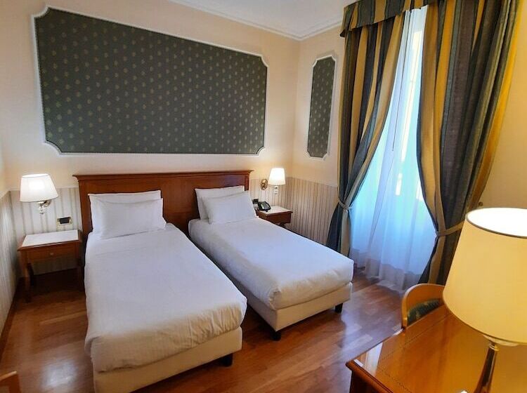 标准间, Andreola Central