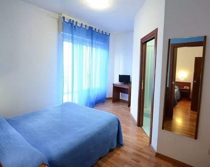 اتاق استاندارد, Astor
