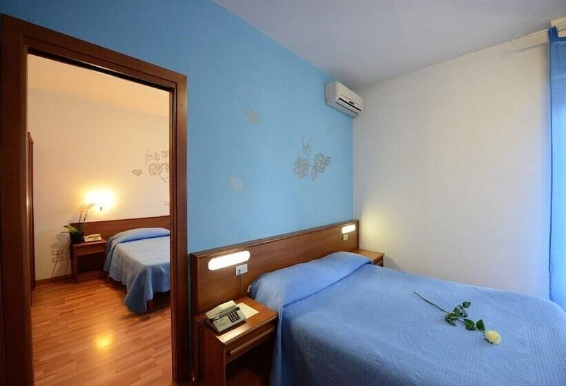 Chambre Quadruple Standard, Astor