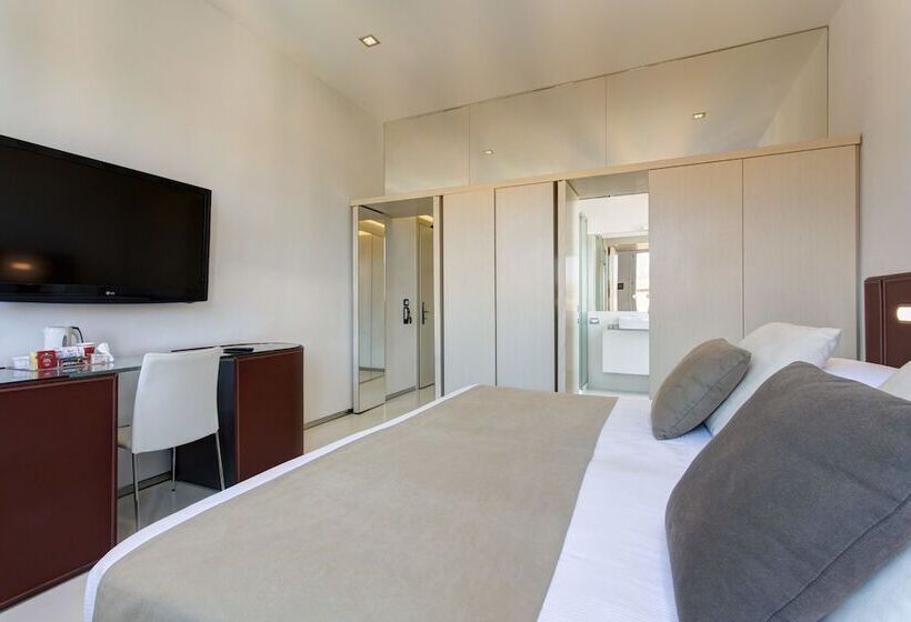 Номер Superior, Biasutti