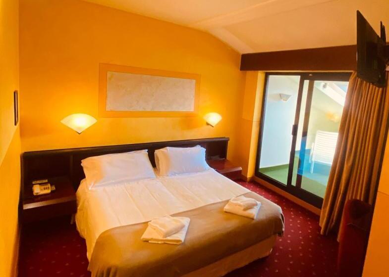 Номер Economy, Concorde