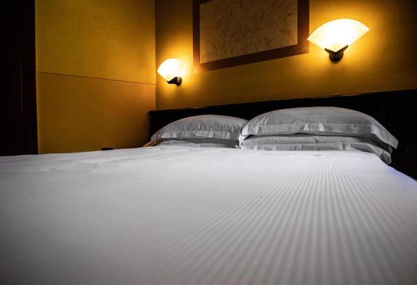 Номер Economy, Concorde