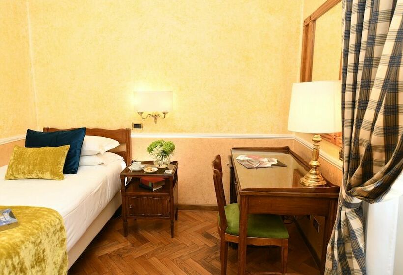 Camera Standard Individuale, Bettoja Hotel Massimo D Azeglio