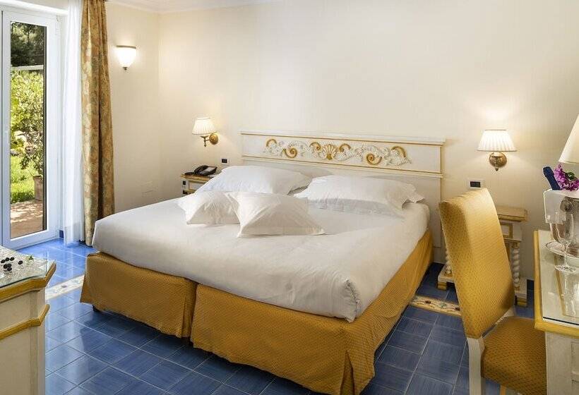 ガーデンビュースタンダードルーム, Excelsior Belvedere Hotel & Spa