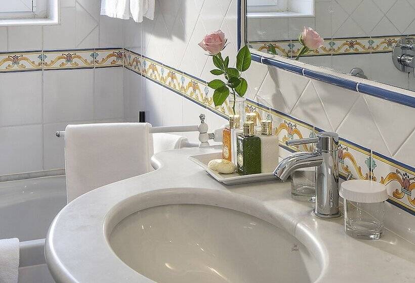 オーシャンビュースーペリアールーム, Excelsior Belvedere Hotel & Spa