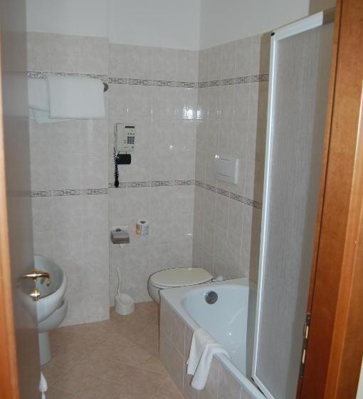 Номер Комфорт, Grand Hotel Moroni
