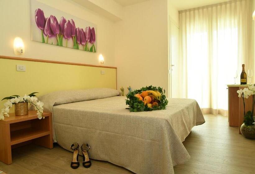 スタンダードルーム, Gala