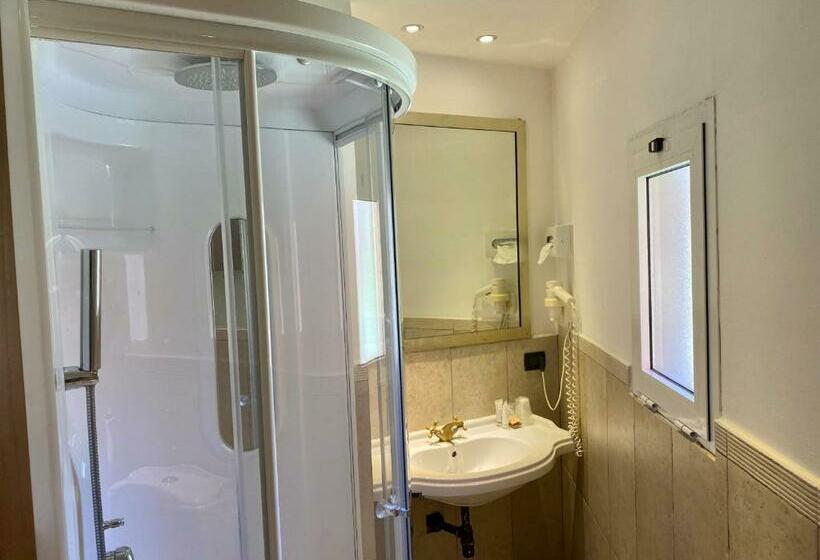 اتاق استاندارد, Il Guercino