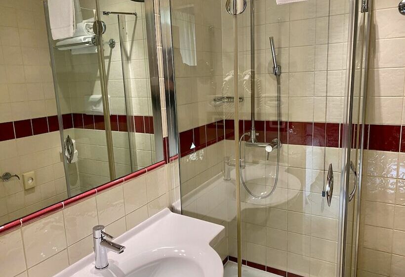 اتاق استاندارد, Il Guercino