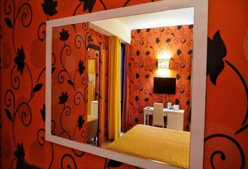 اتاق استاندارد سه نفره, Il Guercino