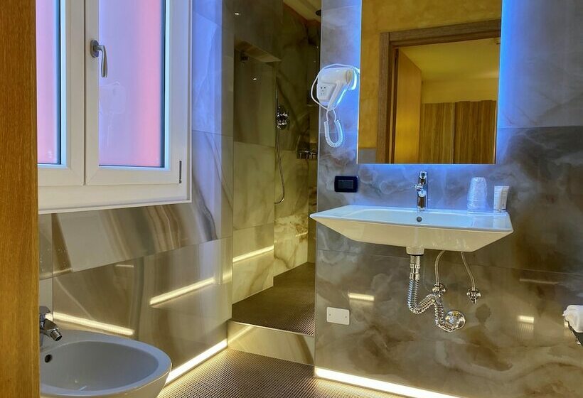 اتاق سوپریور, Il Guercino