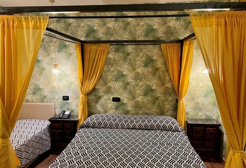 سوئیت جونیور با ماساژ آبی, Il Guercino