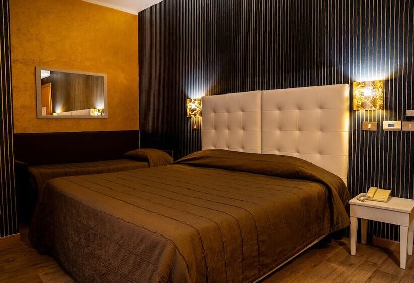 اتاق استاندارد سه نفره, Il Guercino