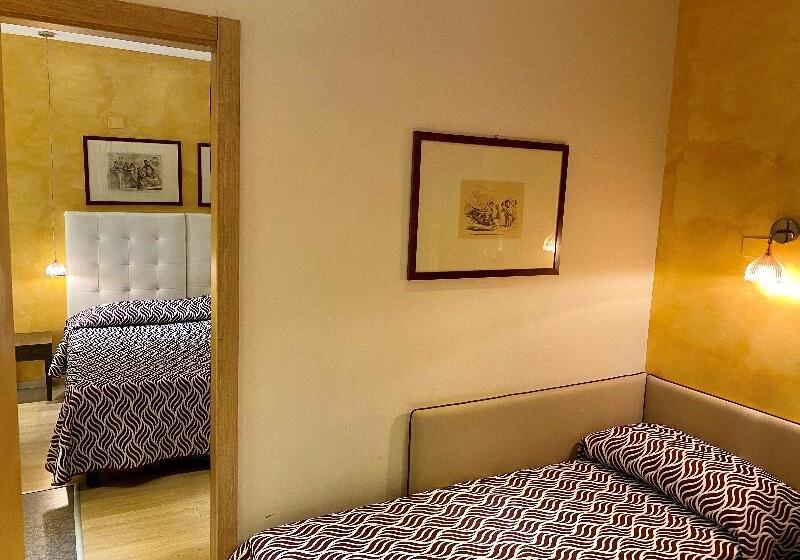 سوئیت جونیور با ماساژ آبی, Il Guercino