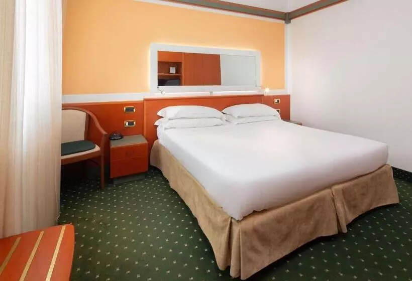 اتاق اکونومی, Jet Hotel, Sure Hotel Collection By Best Western