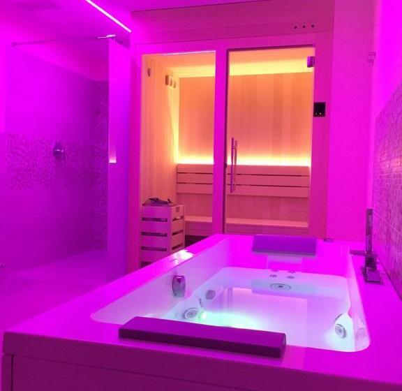 자쿠지 스위트, Saccardi & Spa  Adults Only