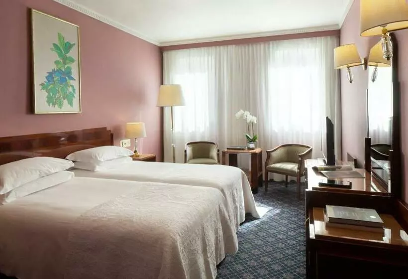 اتاق استاندارد سه نفره, Starhotels Du Parc