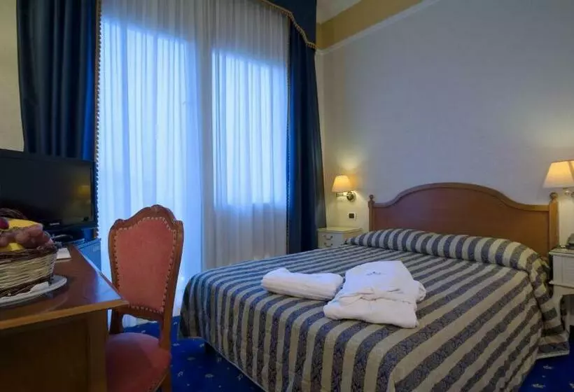クラシックシングルルーム, Terme Helvetia