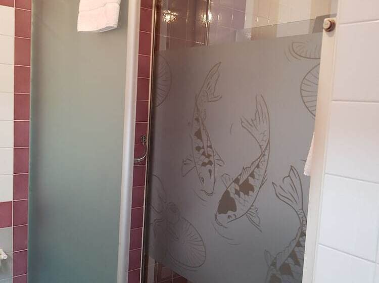 高级大房间, Green Hotel Motel