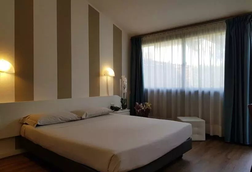 Superior-huone, Green Hotel Motel