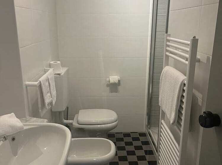 古典房间, Green Hotel Motel