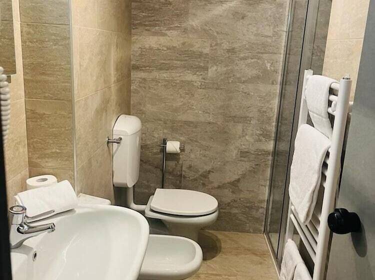 古典房间, Green Hotel Motel