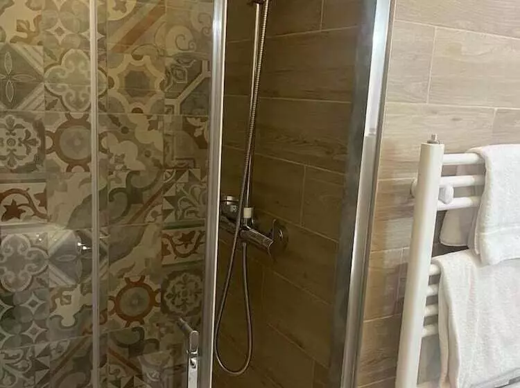 Classic-huone, Green Hotel Motel