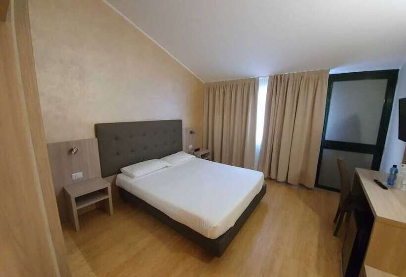 Номер Superior, Green Hotel Motel