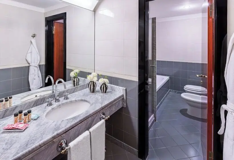 اتاق خانوادگی, Starhotels Du Parc