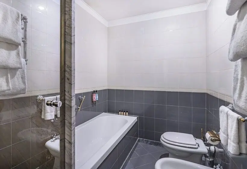 اتاق خانوادگی, Starhotels Du Parc
