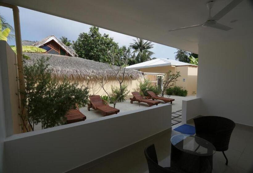 اتاق لوکس, Scuba Inn