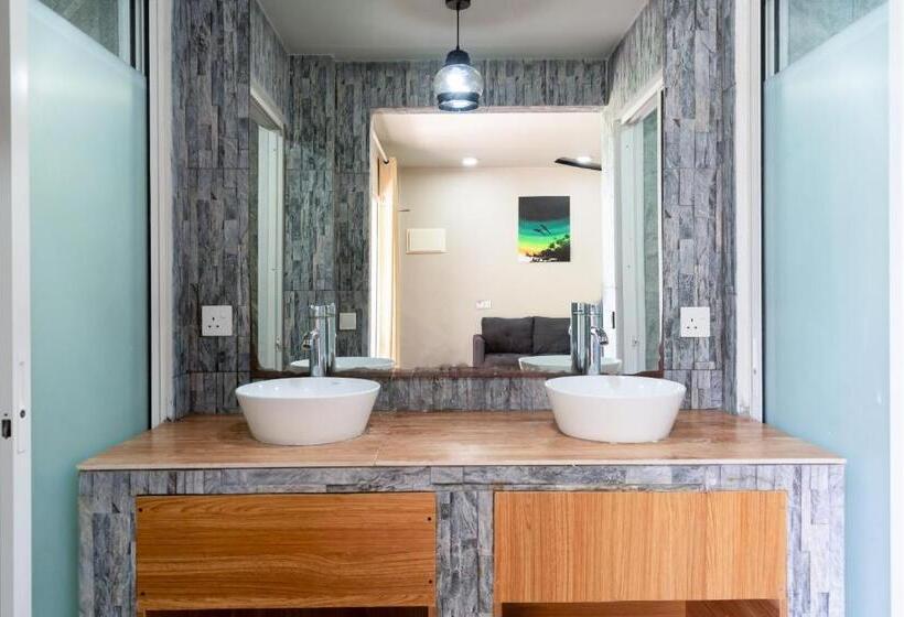 اتاق لوکس با بالکن, Ukulhas Villa Oceanview Hotel & Spa