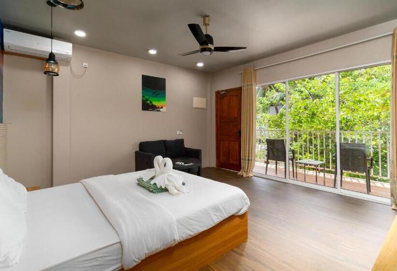 اتاق لوکس با بالکن, Ukulhas Villa Oceanview Hotel & Spa