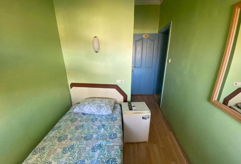 اتاق استاندارد یک نفره, Camel Hotel & Apart