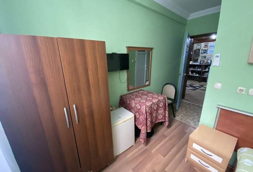 اتاق استاندارد یک نفره, Camel Hotel & Apart