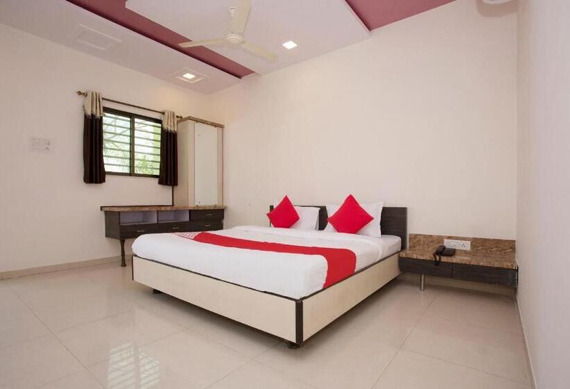 Classic Kolmen Hengen Huone, O Capital O Sai Icon Residency