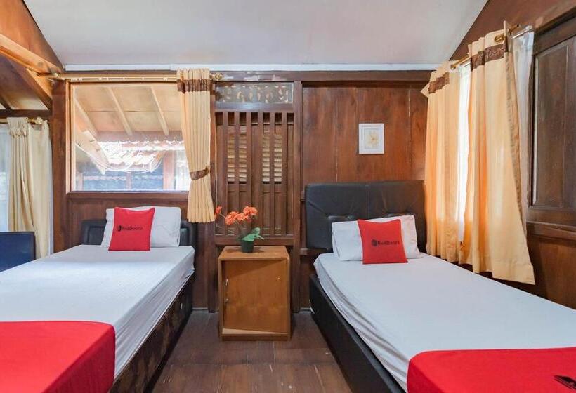 家庭间, Reddoorz Near Kampung Gajah 2