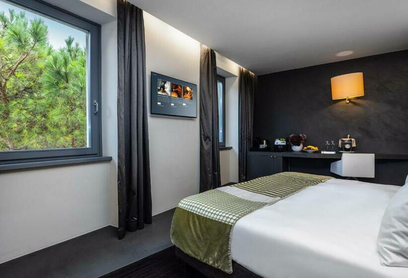 Номер Стандарт, Lido Palace   The Leading Hotels Of The World