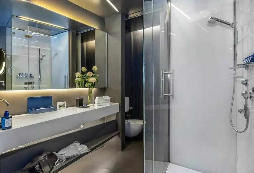 スタンダードスタジオ, Lido Palace   The Leading Hotels Of The World
