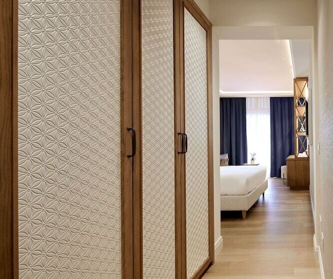 חדר יוקרתי, Madrigale Panoramic Lifestyle & Soulful