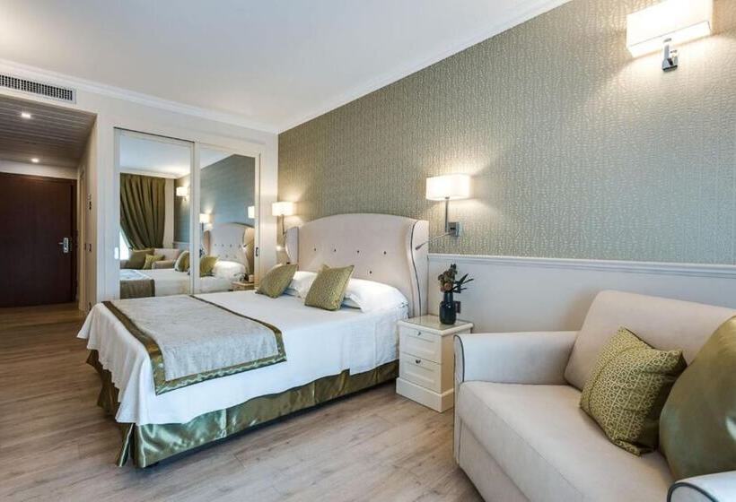 Трехместный Номер Superior, Madrigale Panoramic Lifestyle & Soulful