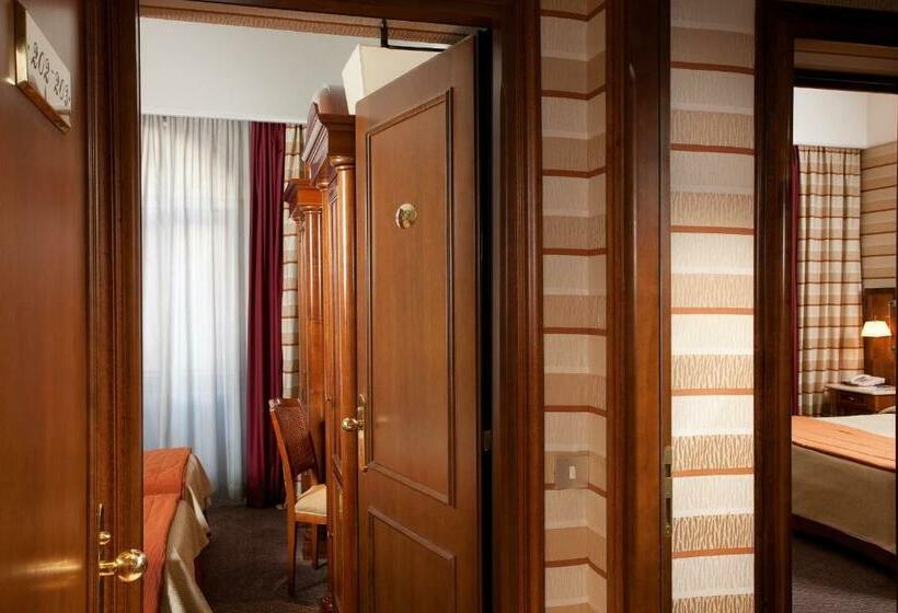 Habitación Superior, Mascagni