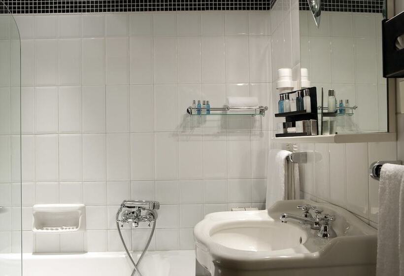 Habitación Estándar, Mascagni
