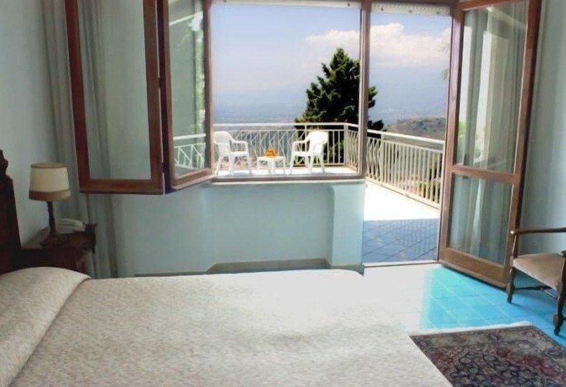 オーシャンビュースタンダードルームバルコニー付き, Mediterranee