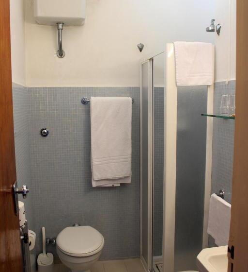 オーシャンビュースタンダードルームバルコニー付き, Mediterranee