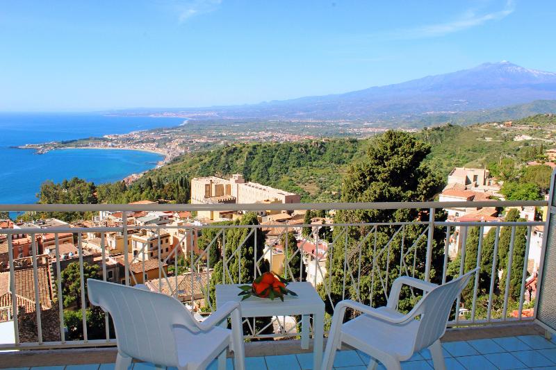 オーシャンビュースタンダードルームバルコニー付き, Mediterranee