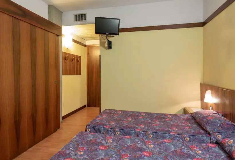 Economy-huone, Park Hotel Oasi