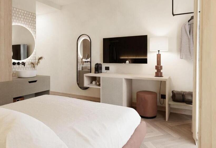 Номер Deluxe, Querceto Wellness & Spa   Garda Lake Collection