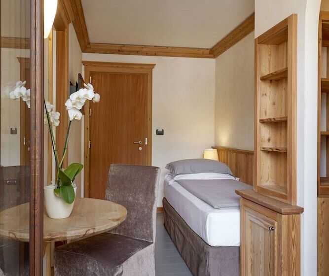 스탠다드 싱글 룸, Rezia